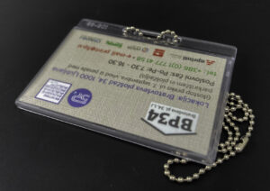 Priponka, imitacija aluminija, 1.6mm debelina, do 80x50mm + krokodilček + gravura.